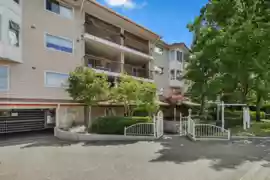 106 5776 200 Street, Langley, BC