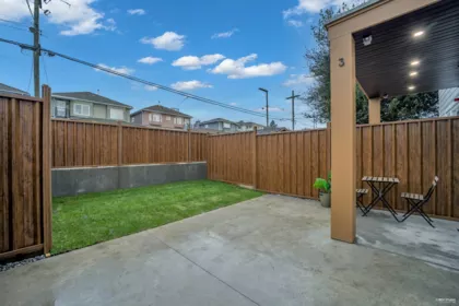 3 1577 E 58th Avenue, Vancouver, BC, Vancouver — Townhouse for sale