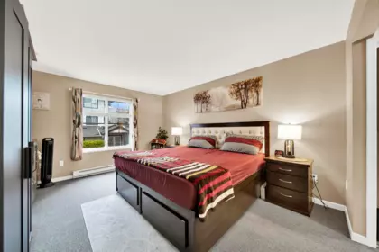 Basement Recreation Room Photo of 209 15298 20 Avenue, Surrey, BC
