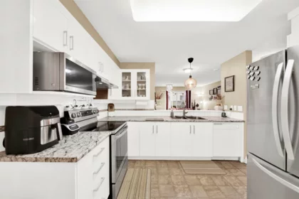 Breakfast Nook Photo of 209 15298 20 Avenue, Surrey, BC