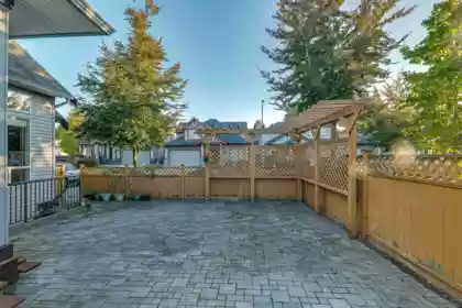Garden / Landscaping Photo of 8375 209 Street, Langley, BC