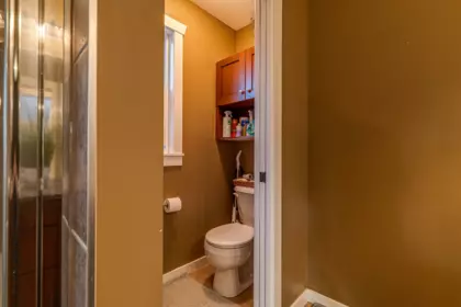 Hallway Photo of 8375 209 Street, Langley, BC