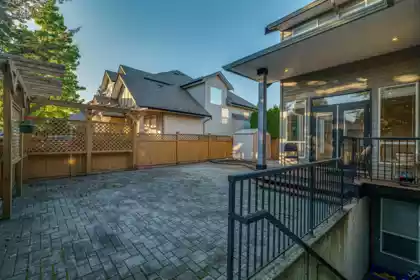 Swimming Pool Photo of 8375 209 Street, Langley, BC