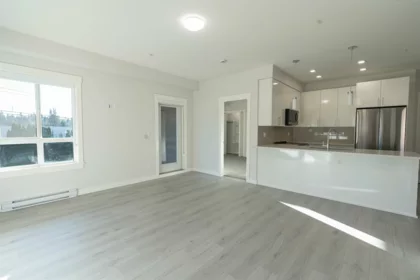217 33886 Pine Street, Abbotsford, BC, Abbotsford — Apartment/Condo for sale