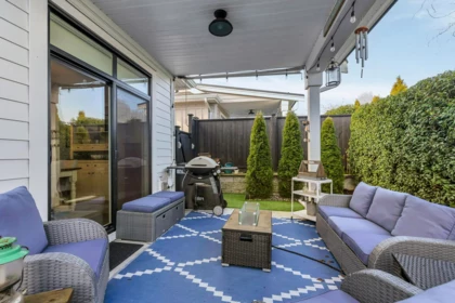 Garden / Landscaping Photo of 10 5528 148 Street, Surrey, BC