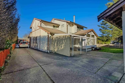 Kitchen Photo of 46194 Greenwood Drive, Chilliwack, BC