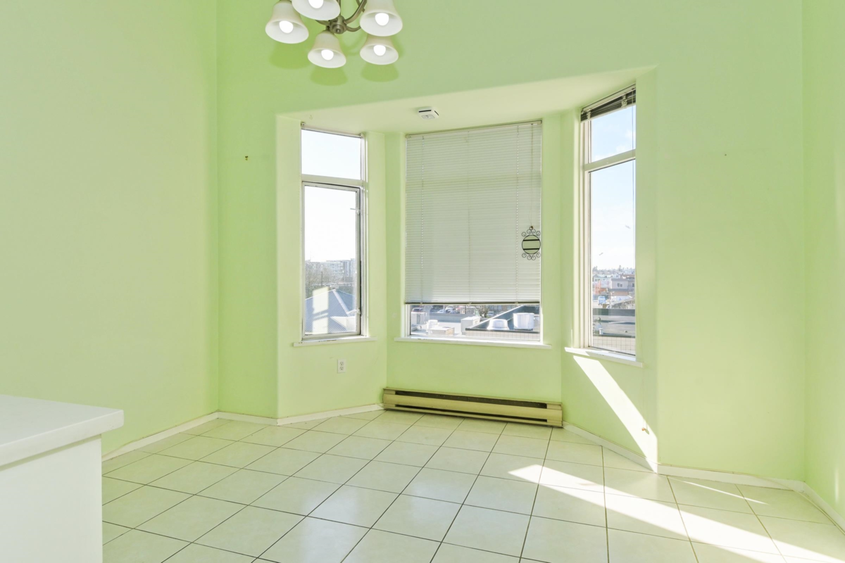 Primary Bedroom Photo of 311 20680 56 Avenue, Langley, BC