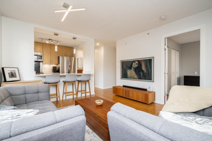 206 3638 Vanness Avenue, Vancouver, BC, Vancouver — Apartment/Condo for sale