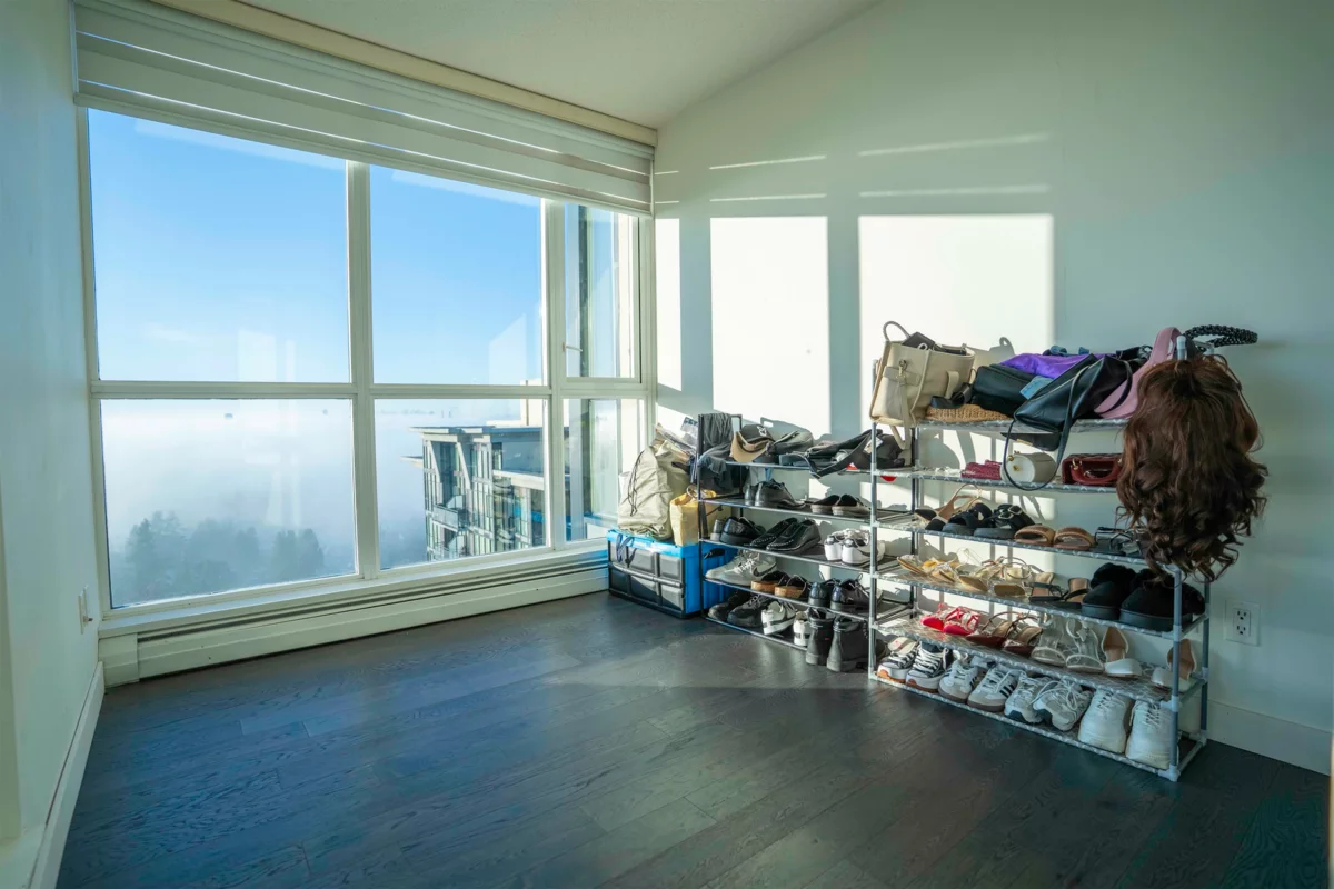 Living Room Photo of 2204 10777 University Drive, Surrey, BC