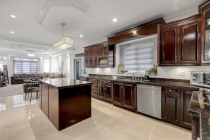 Breakfast Nook Photo of 14871 76 Avenue, Surrey, BC