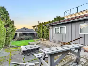 Aerial View of 852 Stevens Street, White Rock, BC
