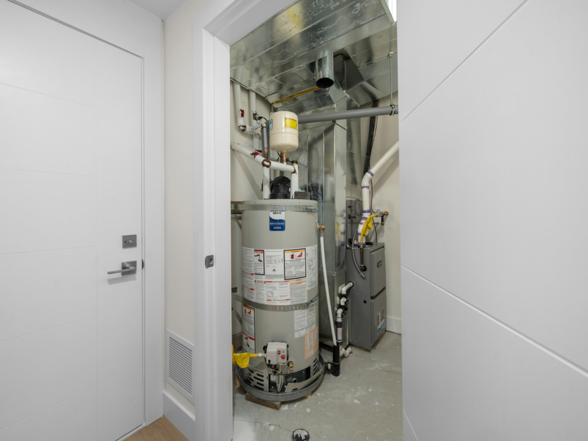 Laundry Room Photo of 2807 Platform Crescent, Abbotsford, BC