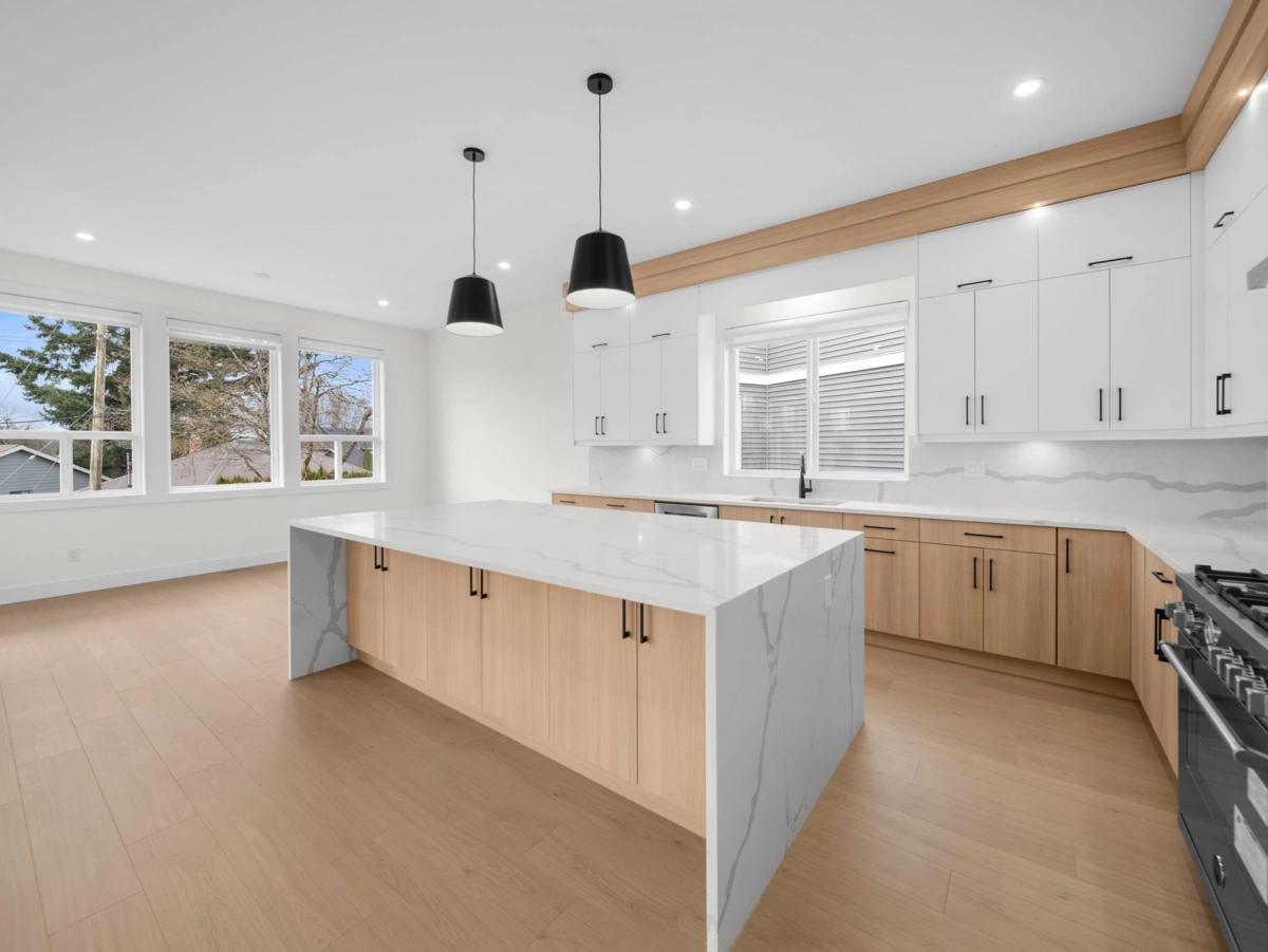 Playground / Recreational Area Near 2807 Platform Crescent, Abbotsford, BC