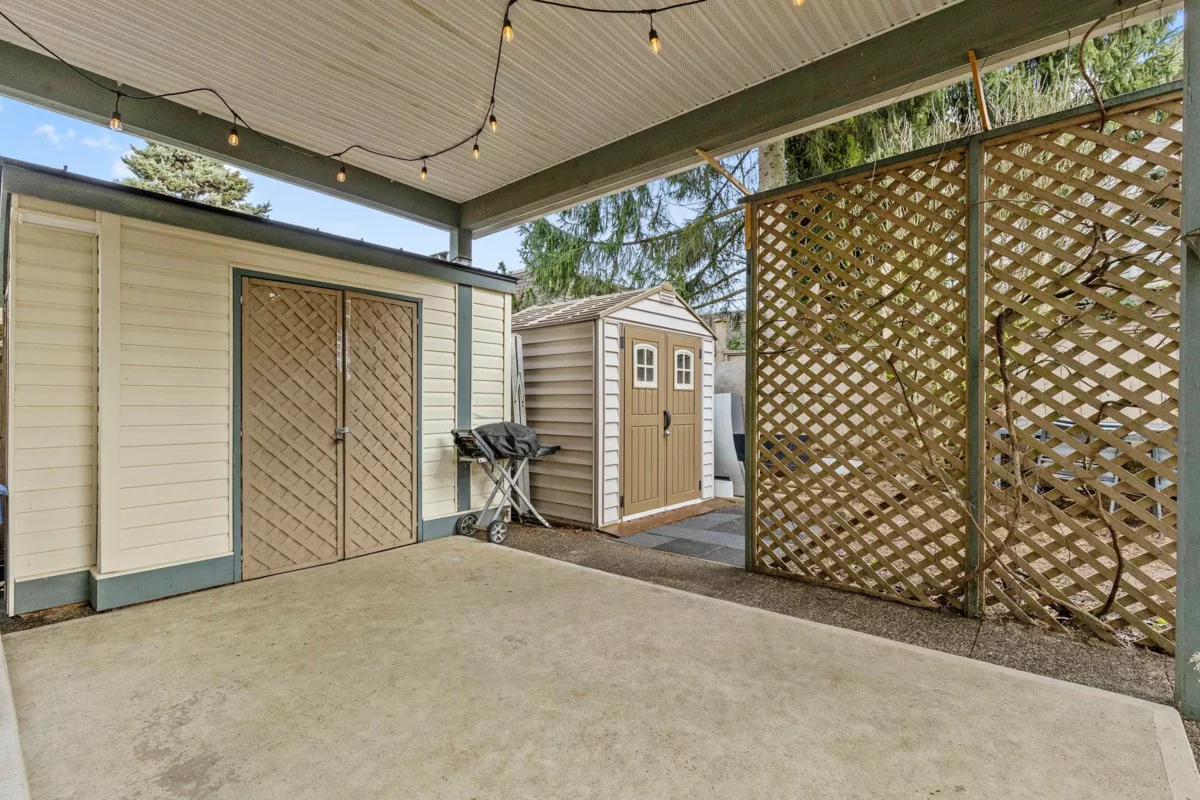 Hot Tub / Spa Photo of 7800 Deerfield Street, Mission, BC