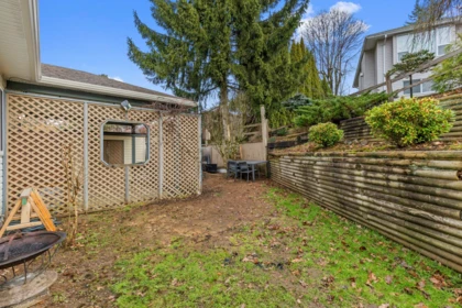 Swimming Pool Photo of 7800 Deerfield Street, Mission, BC