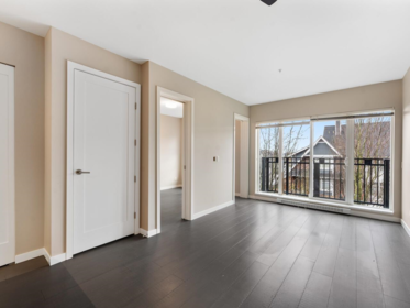 208 215 Brookes Street, New Westminster, BC