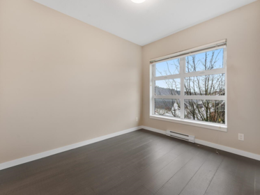 Loft / Bonus Room Photo of 208 215 Brookes Street, New Westminster, BC