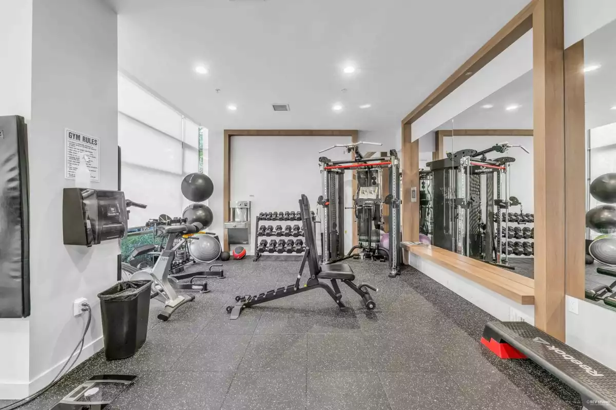 Loft / Bonus Room Photo of 307 733 W 14 Street, North Vancouver, BC