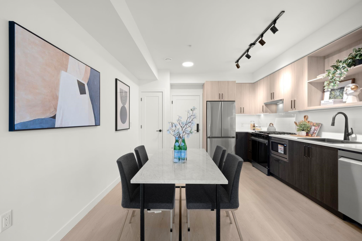 Pantry Photo of 220 2002 St. George Street, Port Moody, BC