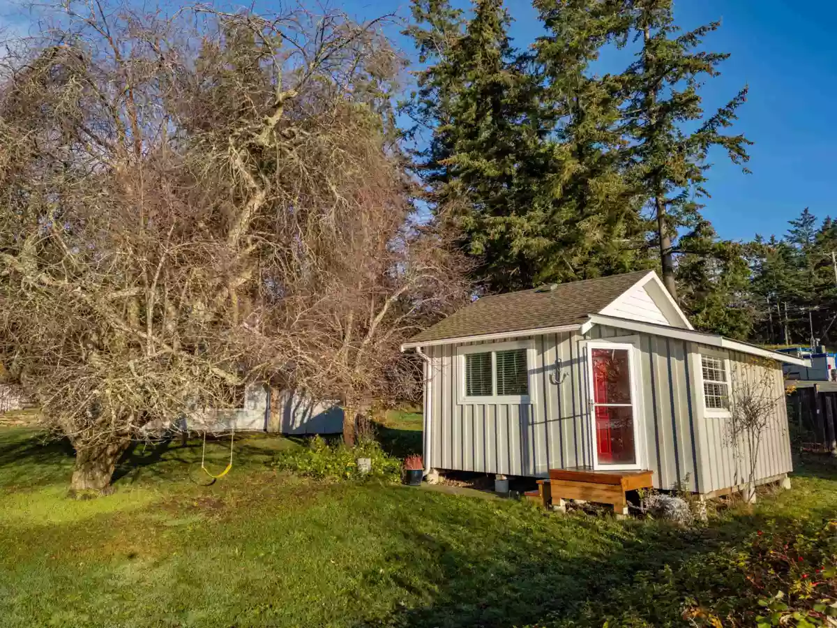 Pantry Photo of 73 Madrona Road, Galiano Island, BC