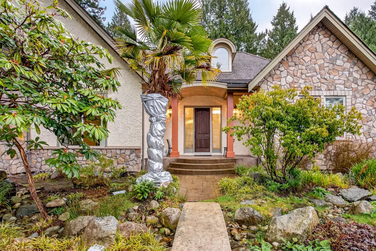 Exterior Front Photo of 1688 134b Street, Surrey, BC