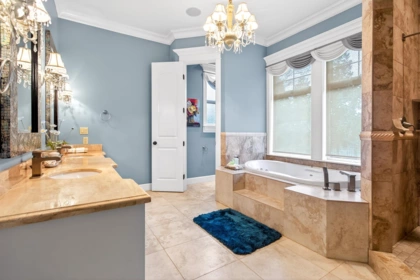 Guest Bathroom Photo of 1688 134b Street, Surrey, BC