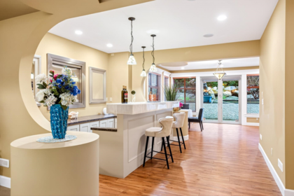 Hallway Photo of 1688 134b Street, Surrey, BC