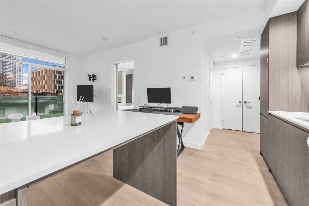 Kitchen Photo of 401 6463 Silver Avenue, Burnaby, BC