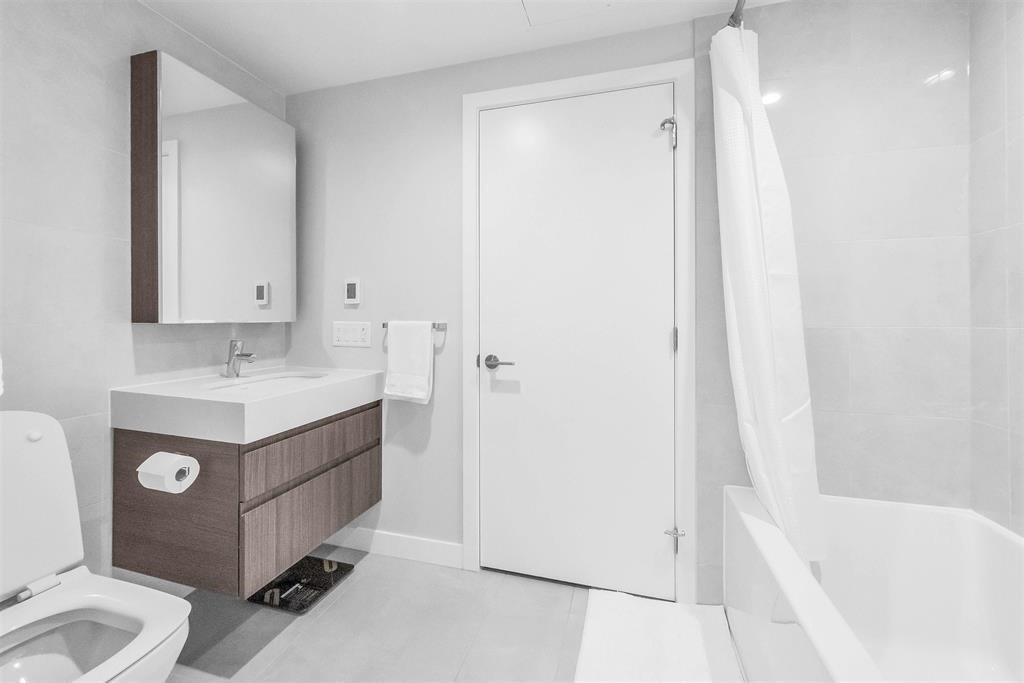 Primary Bedroom Photo of 401 6463 Silver Avenue, Burnaby, BC