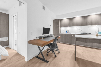 401 6463 Silver Avenue, Burnaby, BC, Burnaby — Apartment/Condo for sale