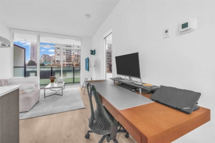 401 6463 Silver Avenue, Burnaby, BC, Burnaby — Apartment/Condo for sale