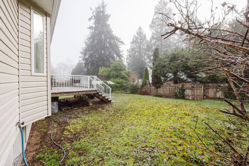 Front Yard Photo of 5809 Anchor Road, Sechelt, BC