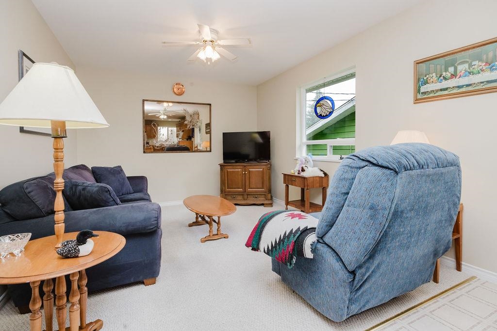 Guest Bathroom Photo of 5809 Anchor Road, Sechelt, BC