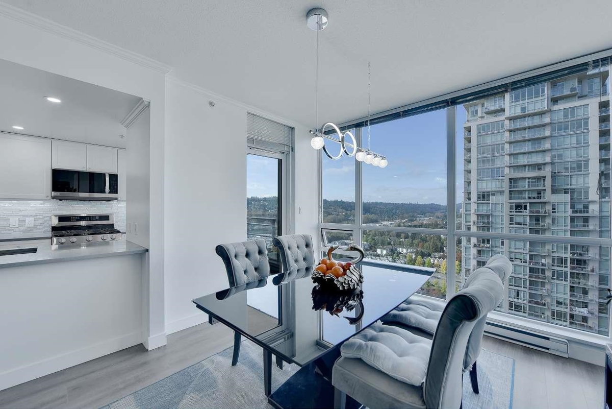 Breakfast Nook Photo of 3207 2975 Atlantic Avenue, Coquitlam, BC