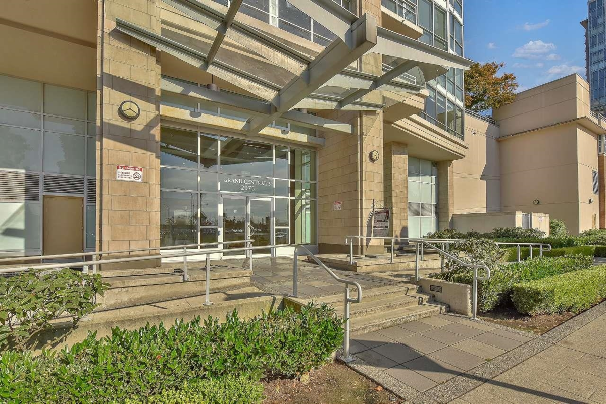 Exterior Rear Photo of 3207 2975 Atlantic Avenue, Coquitlam, BC