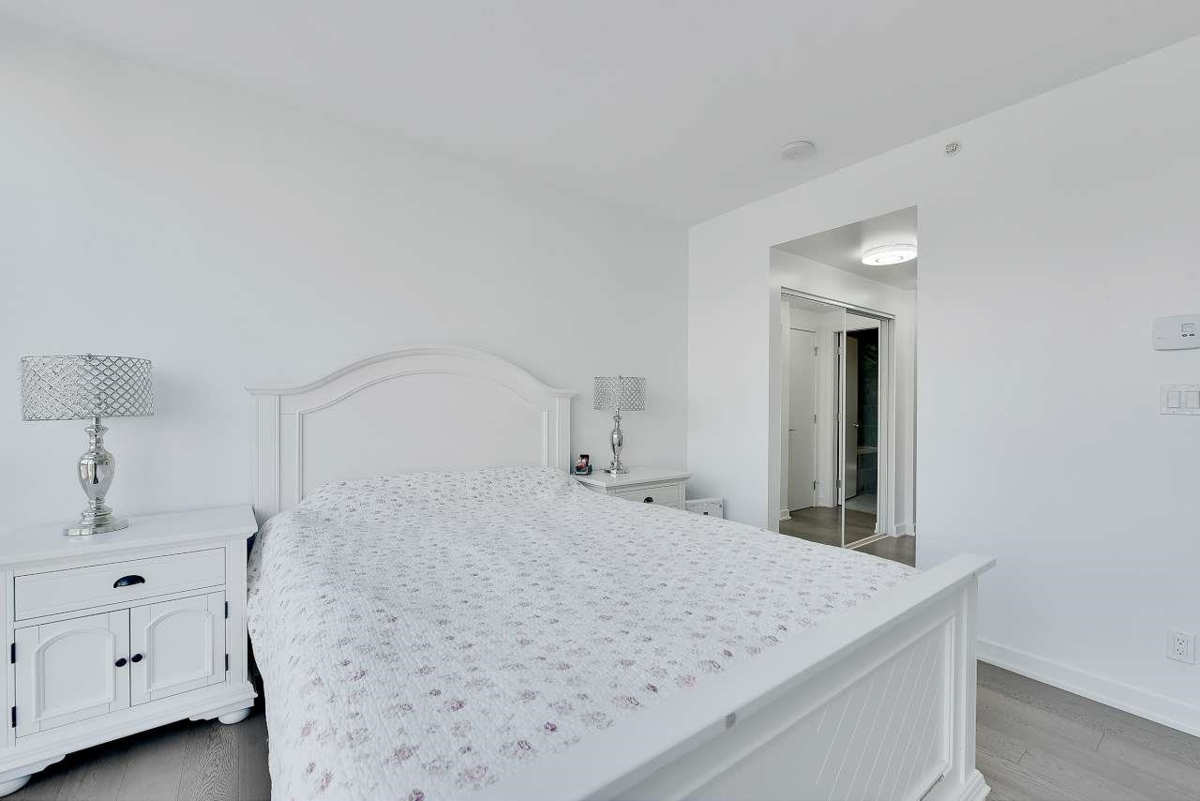 Guest Bathroom Photo of 3207 2975 Atlantic Avenue, Coquitlam, BC