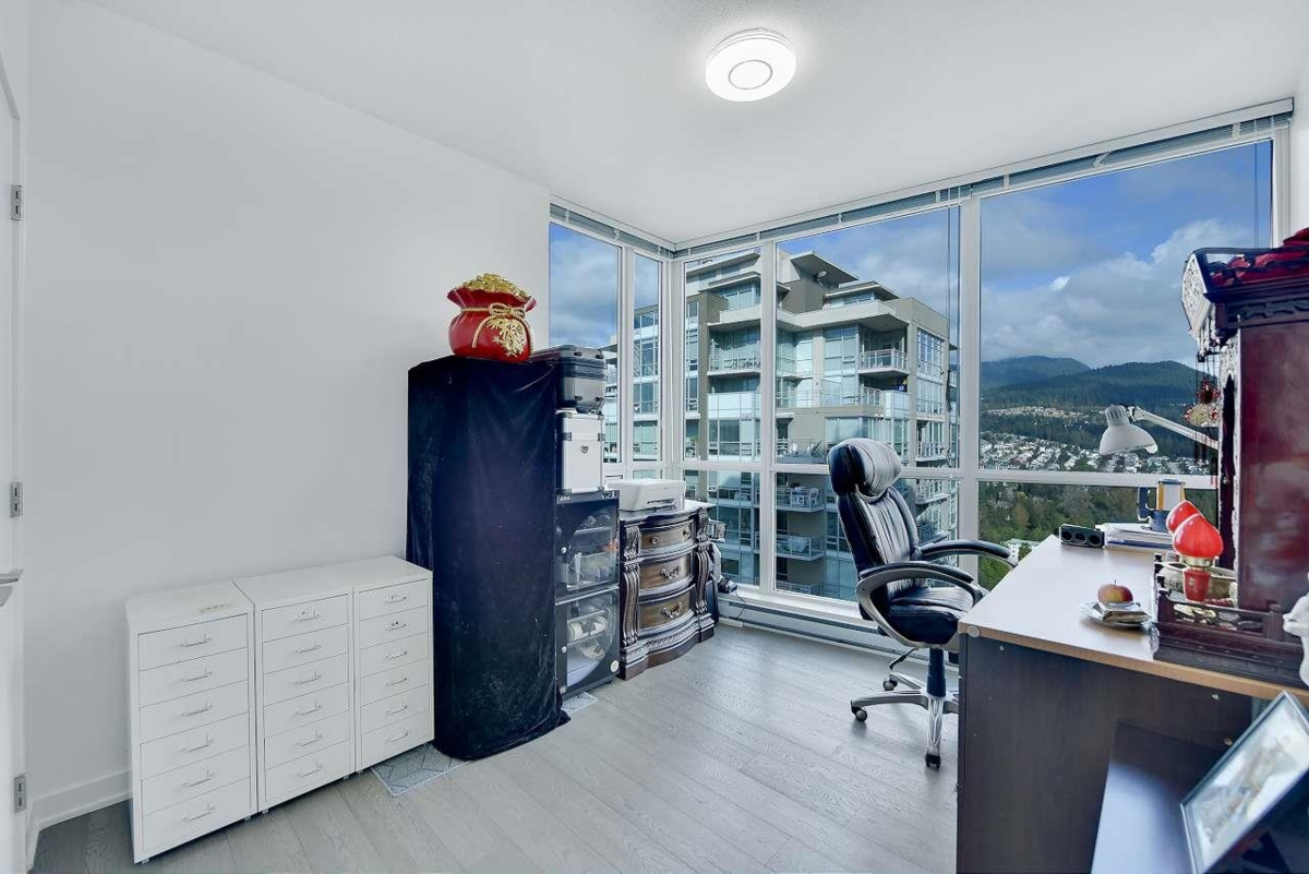 Mudroom Photo of 3207 2975 Atlantic Avenue, Coquitlam, BC