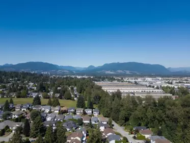 Hot Tub / Spa Photo of 1827 Harbour Street, Port Coquitlam, BC