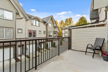 Office / Den Photo of 40 6895 188 Street, Surrey, BC