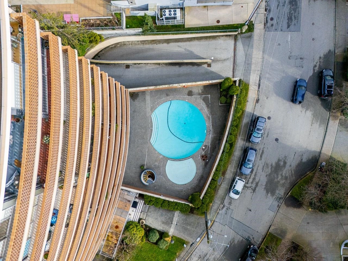 Garage Interior Photo of 105 2135 Argyle Avenue, West Vancouver, BC