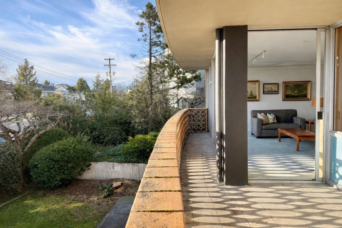 Pantry Photo of 105 2135 Argyle Avenue, West Vancouver, BC