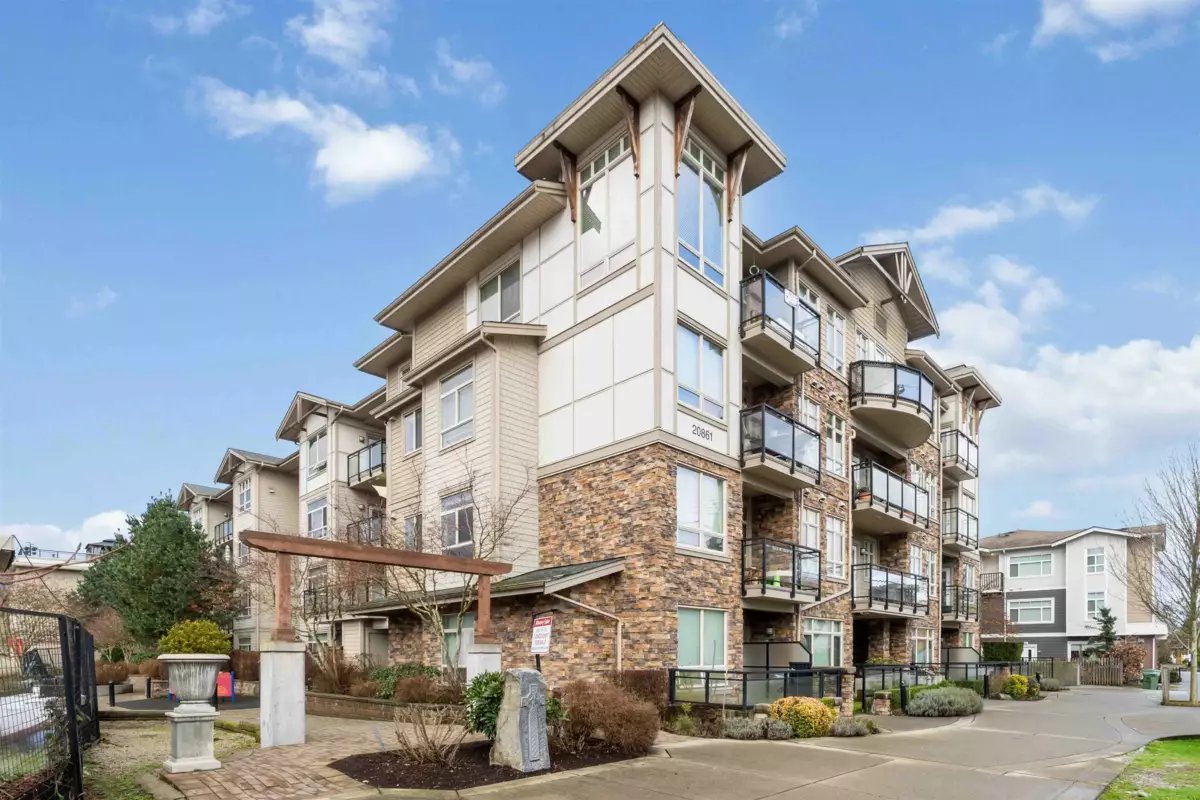 Exterior Front Photo of 216 20861 83 Avenue, Langley, BC