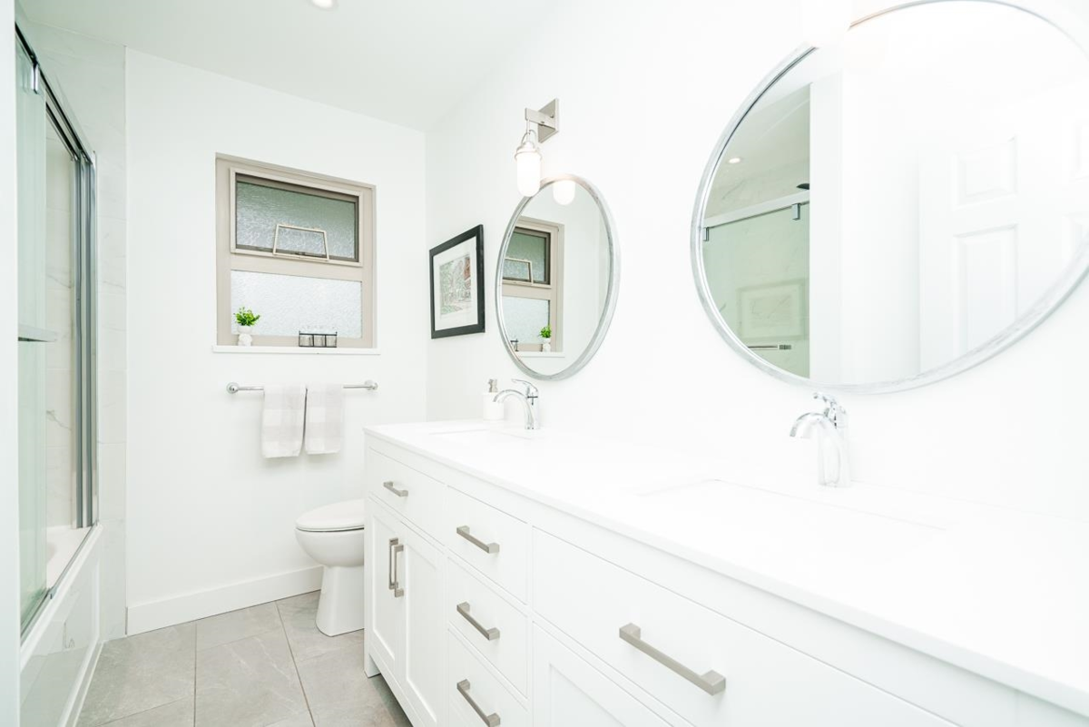 Staircase Photo of 5757 Timbervalley Road, Delta, BC