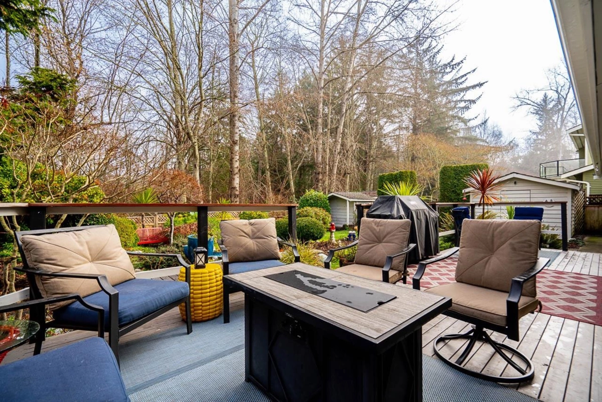 Swimming Pool Photo of 5757 Timbervalley Road, Delta, BC