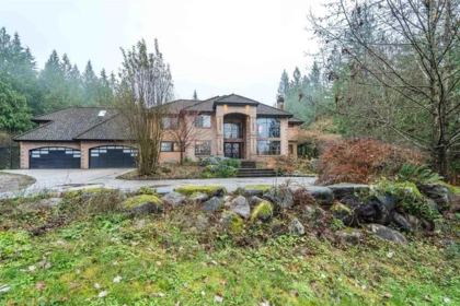 Hot Tub / Spa Photo of 10420 287 Street, Maple Ridge, BC