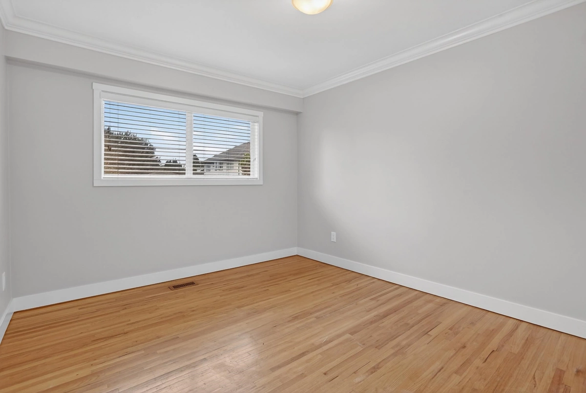 Bedroom 2 Photo of 12106 214 Street, Maple Ridge, BC