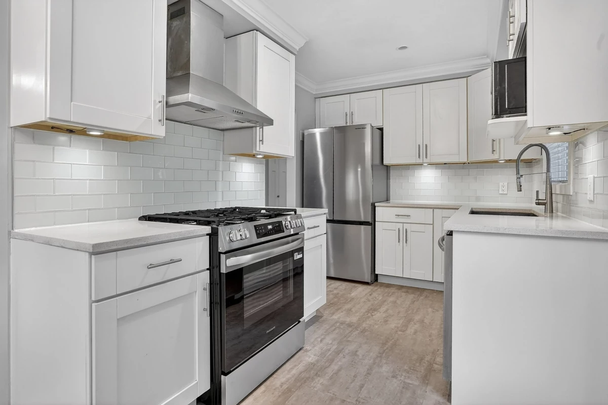 Primary Bedroom Photo of 12106 214 Street, Maple Ridge, BC