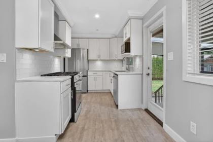 Breakfast Nook Photo of 12106 214 Street, Maple Ridge, BC