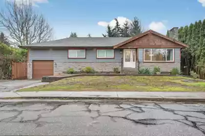 12106 214 Street, Maple Ridge, BC