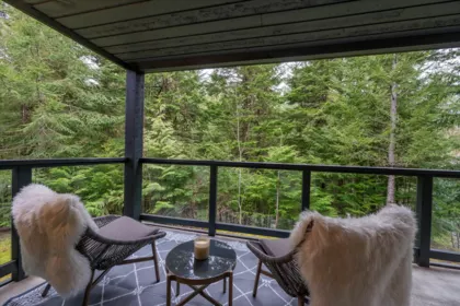 1102 3050 Hillcrest Drive, Whistler, BC, Whistler — Townhouse for sale